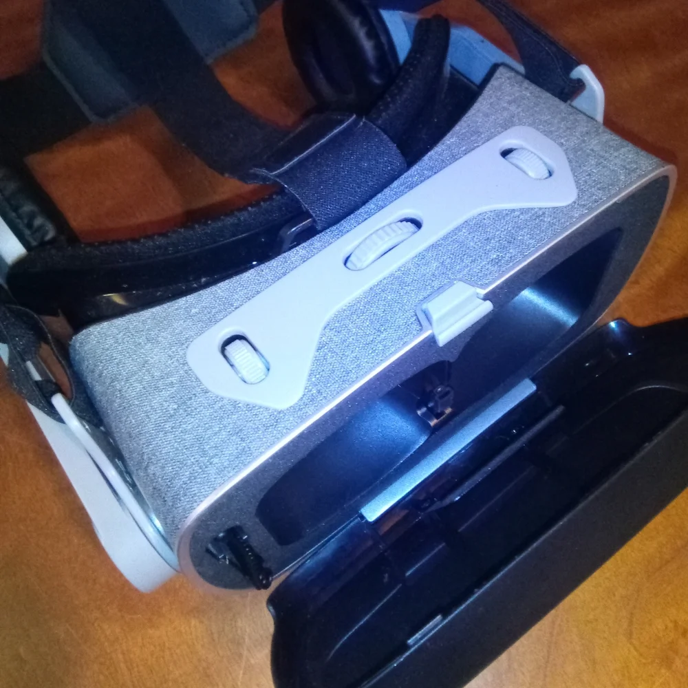 VR Shinecon Virtual Reality Glasses Headset iPhone/Android G07EVR